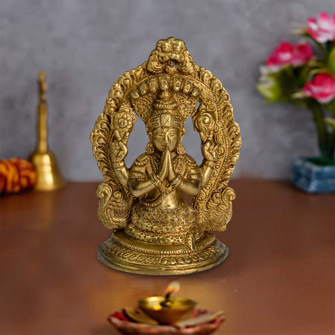 Brass Pathanjali – Seated On Lotus Base W/ Yalli Arch